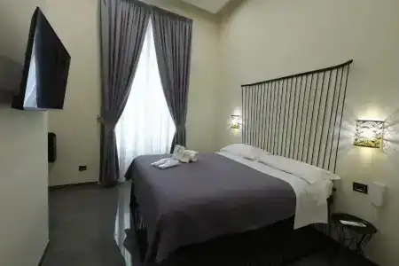 Il Salotto della Regina - 47