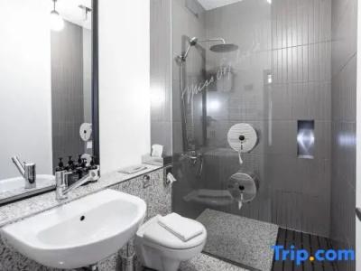 Sophie's Hostel - 123