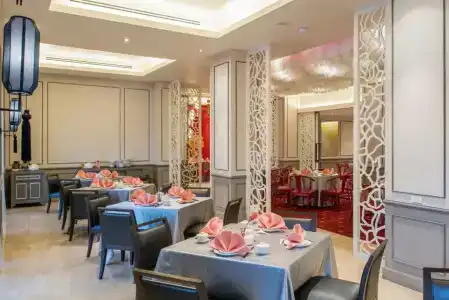 Chatrium Royal Lake Yangon - 32