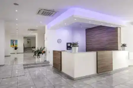 Papantonia Apts - 12