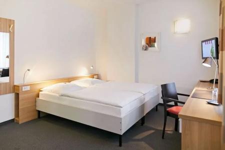 Townhouse Düsseldorf - 1