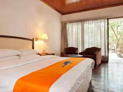 Eriyadu Island Resort - 6