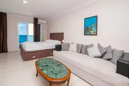 Open Sea Luxury - 31