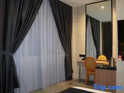 Suwara Kepong Kl - 85