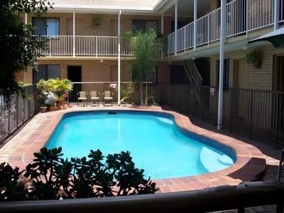 Chermside Motor Inn - 11