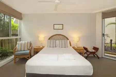 Noosa Tropicana - 3