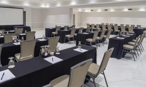 DoubleTree by Hilton Grand Biscayne Bay - 18