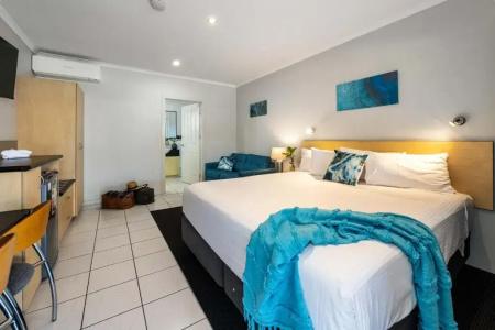 Alara Motor Inn - 21