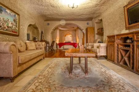 Ottoman Cave Suites - 102