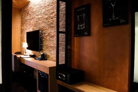 Hh & Sky Bar - 41