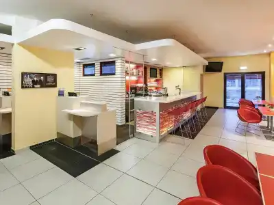 Ibis Plzeň - 18