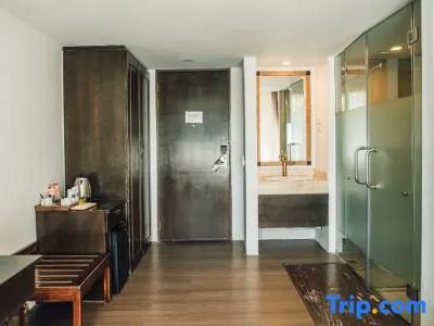 B2 Premier Resort - 48