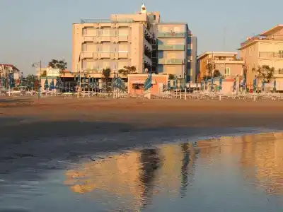 Levante - 12
