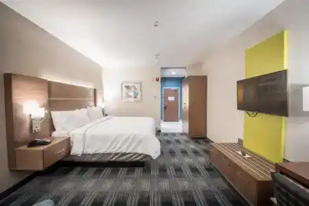 Holiday Inn Express & Suites - Houston Westchase - Westheimer, an IHG - 51