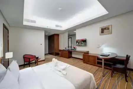 Center Sharjah - 3