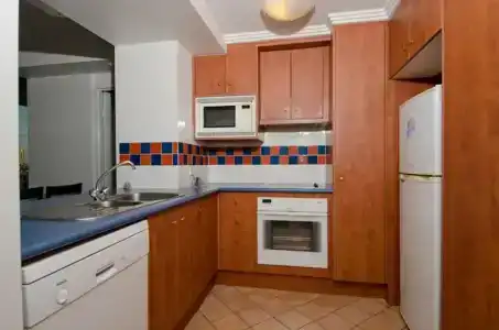 Crystal Bay On The Broadwater - 330