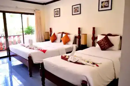 Lanta Seafront Resort - 60