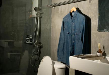 Secret Service Bed and Breakfast - 6