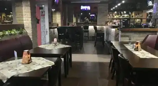 Garzon Plaza - 39
