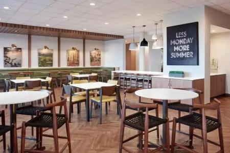 Fairfield By Marriott Inn & Suites Orlando At Flamingo Crossings® Town Center - 26