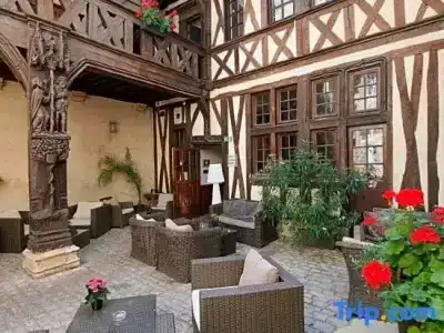 Maison Philippe Le Bon, Les Collectionneurs - 49