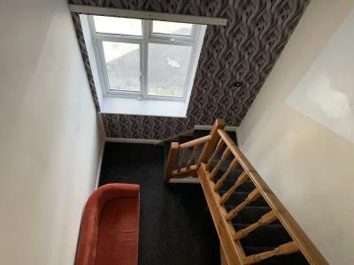 Trivelles - Manchester - Cross Lane - 72