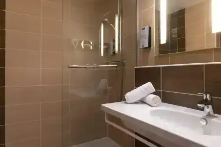 Kyriad Montpellier Sud - A709 - 31