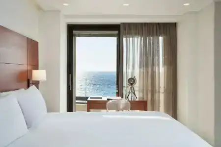 Bellevue On The Beach Suites - 99