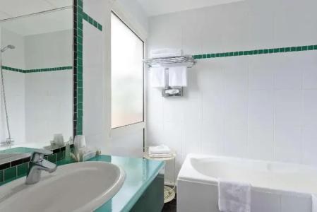 Best Western Astoria - 30