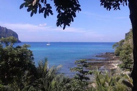 Phi Phi Sunset Bay Resort - 9