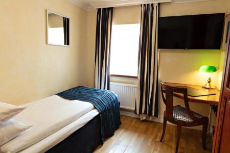 Center- Sure by Best Western Center - 6