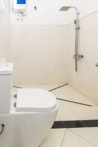 Eighth Wonder Resort - 6