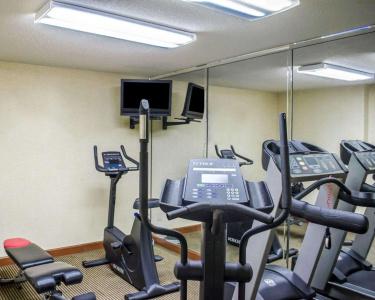 SureStay Studio by Best Western - 20