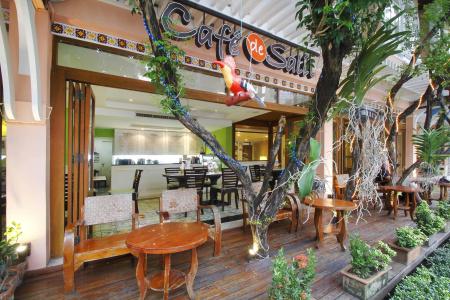 Salil Sukhumvit Soi 8 - 18
