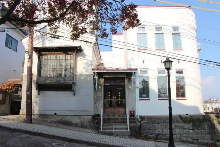 Small Town Hostel Hakodate - 0