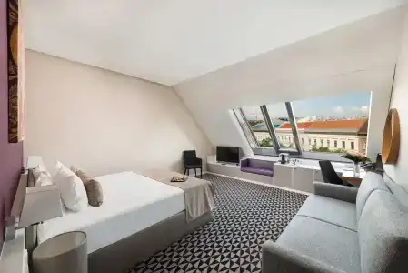 Moments Budapest - 2