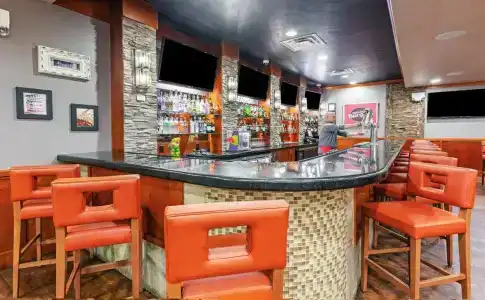 Holiday Inn & Suites Downtown, an IHG - 23