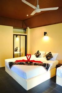 Lanta Pearl Beach Resort - 83