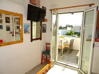 Kontaratos Studios & - 7