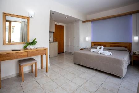 Mary & Mary Royal Suites - 68