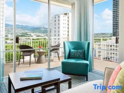 Courtyard by Marriott Waikiki Beach - 78