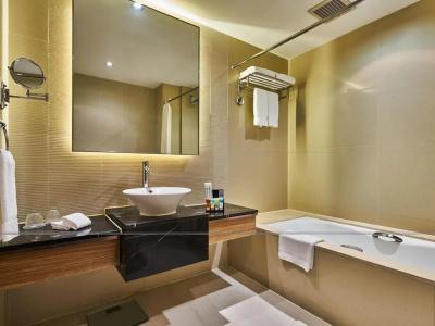 Four Points by Sheraton Shanghai, Daning - 8