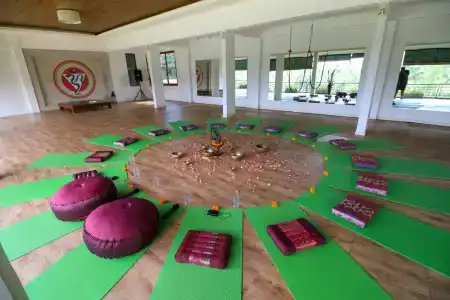 Om Ham Retreat and Resort - 14