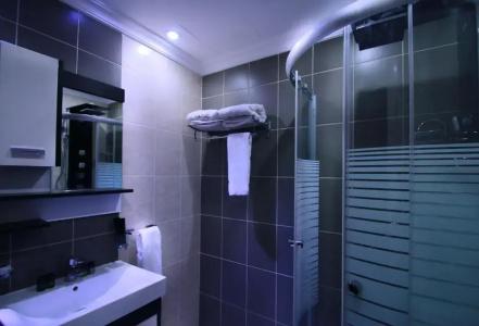 City Rose Suites - 123