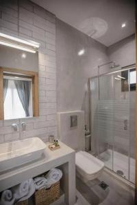 Oikia guesthouse - 9