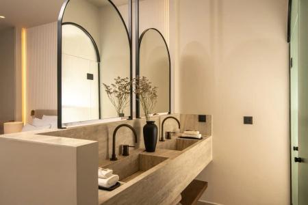 Elea Suites & Residences - 28