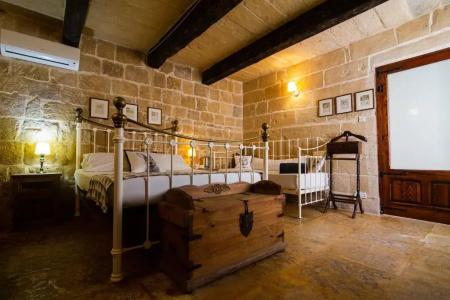 The Burrow - 128