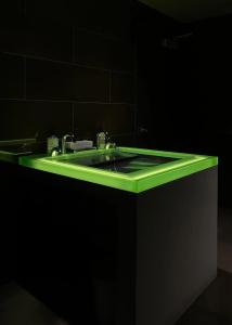 Sirtaj – Beverly Hills - 35