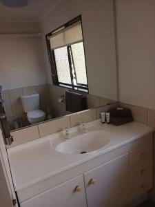 Palm City Motor Inn - 37