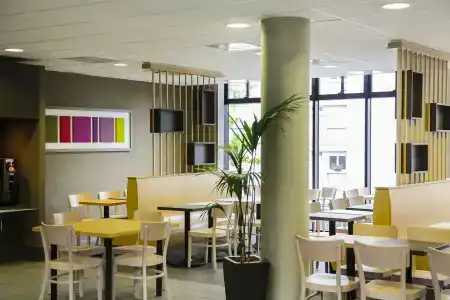 b&b hôTel Paris Porte Des Lilas - 16